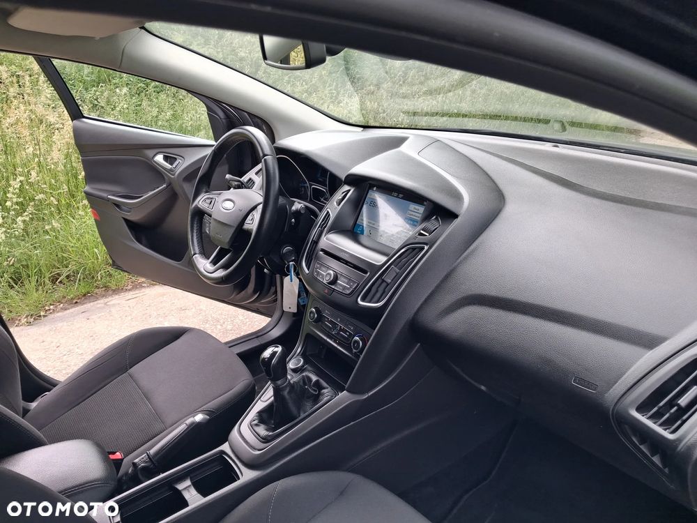 Ford Focus 1.0 EcoBoost Edition - 16