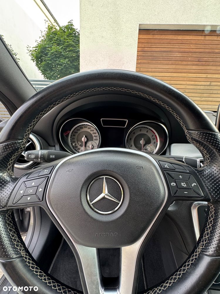 Mercedes-Benz CLA - 20