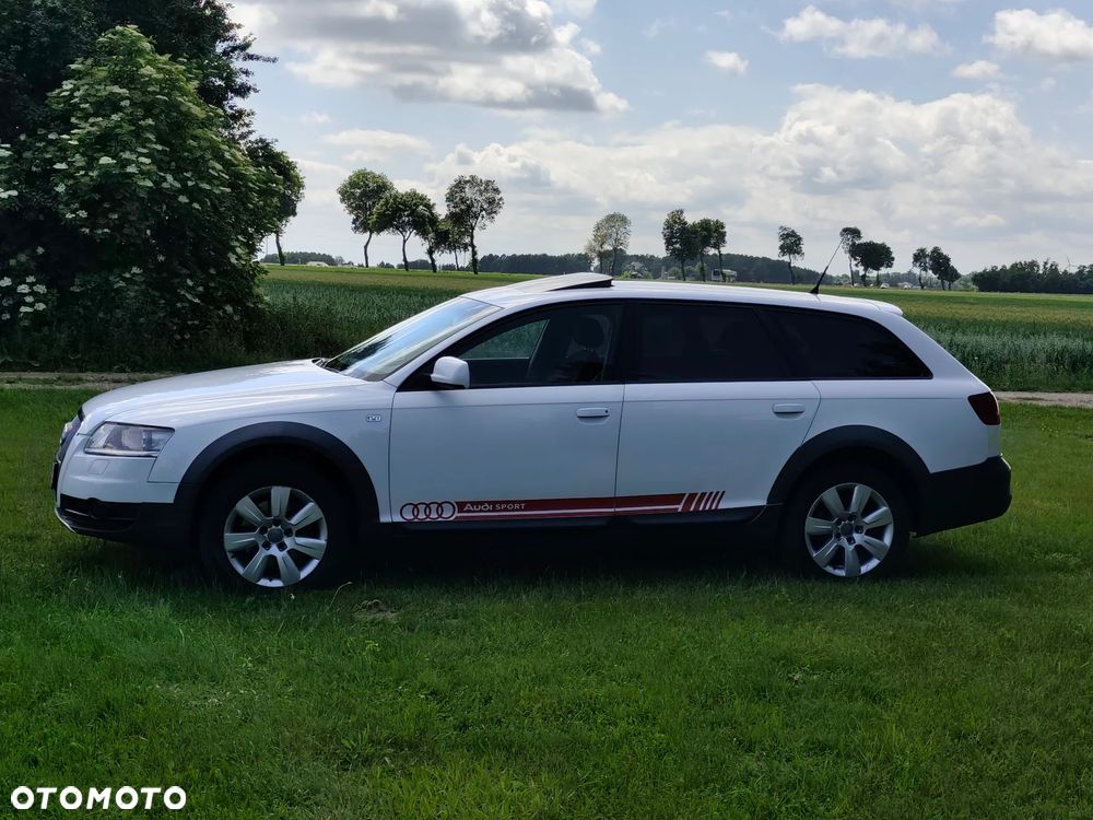 Audi A6 Allroad - 22