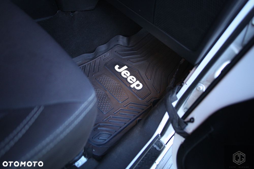 Jeep Wrangler 3.6 Unlim Sahara - 16