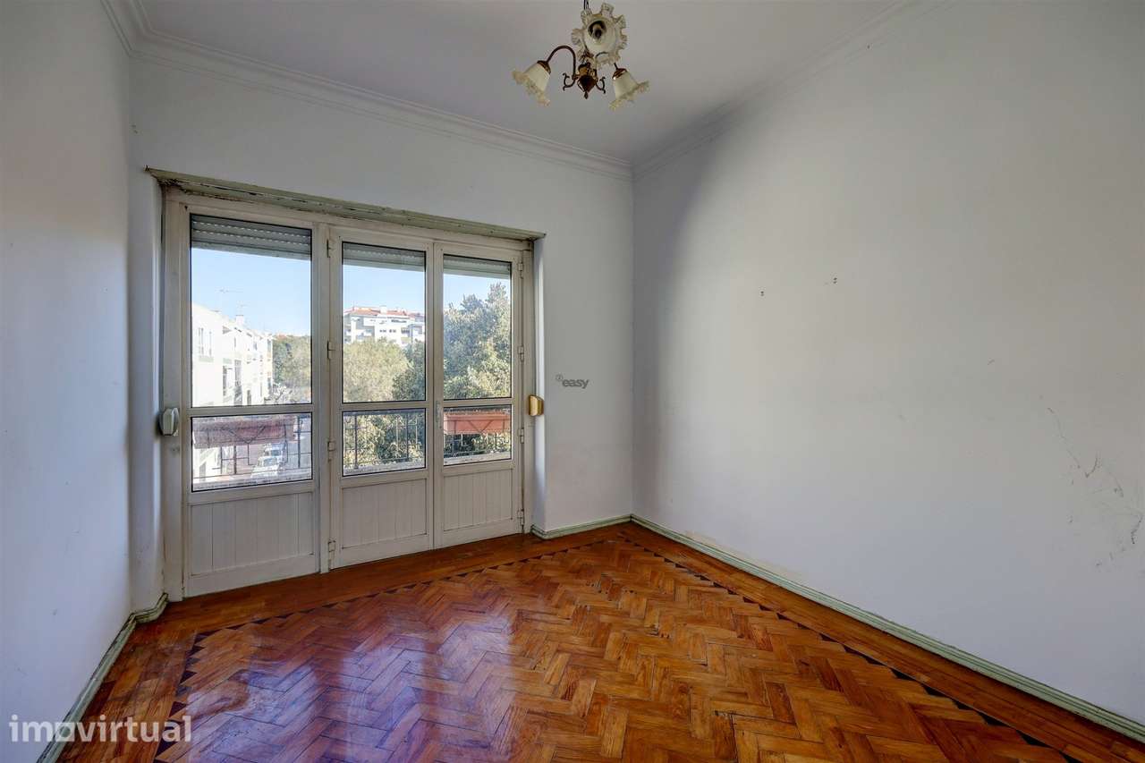 Apartamento T4 na Amadora - Grande imagem: 2/29
