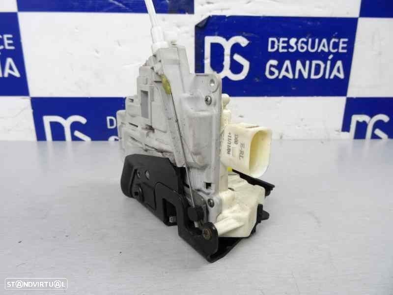 FECHADURA PORTA TRASEIRA ESQUERDA AUDI A4 AVANT 2005 -8E0839015AA - 3