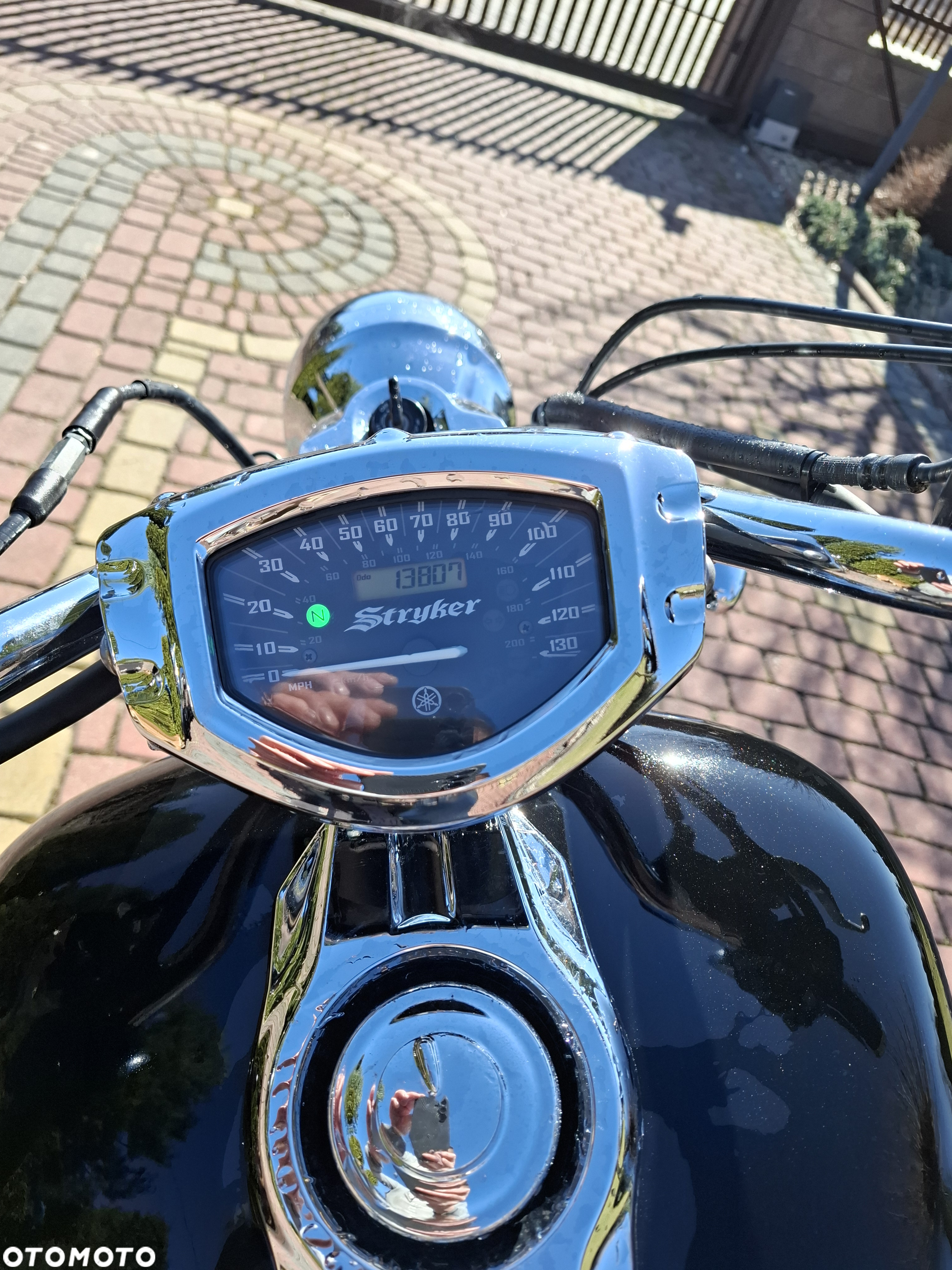 Yamaha XVS - 6