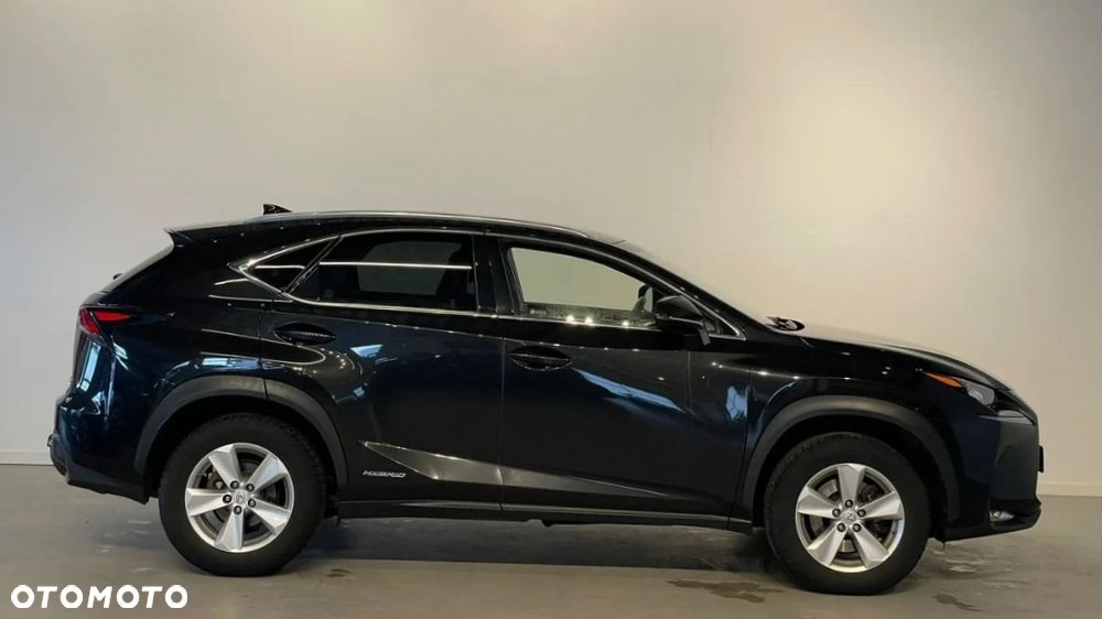 Lexus NX - 8