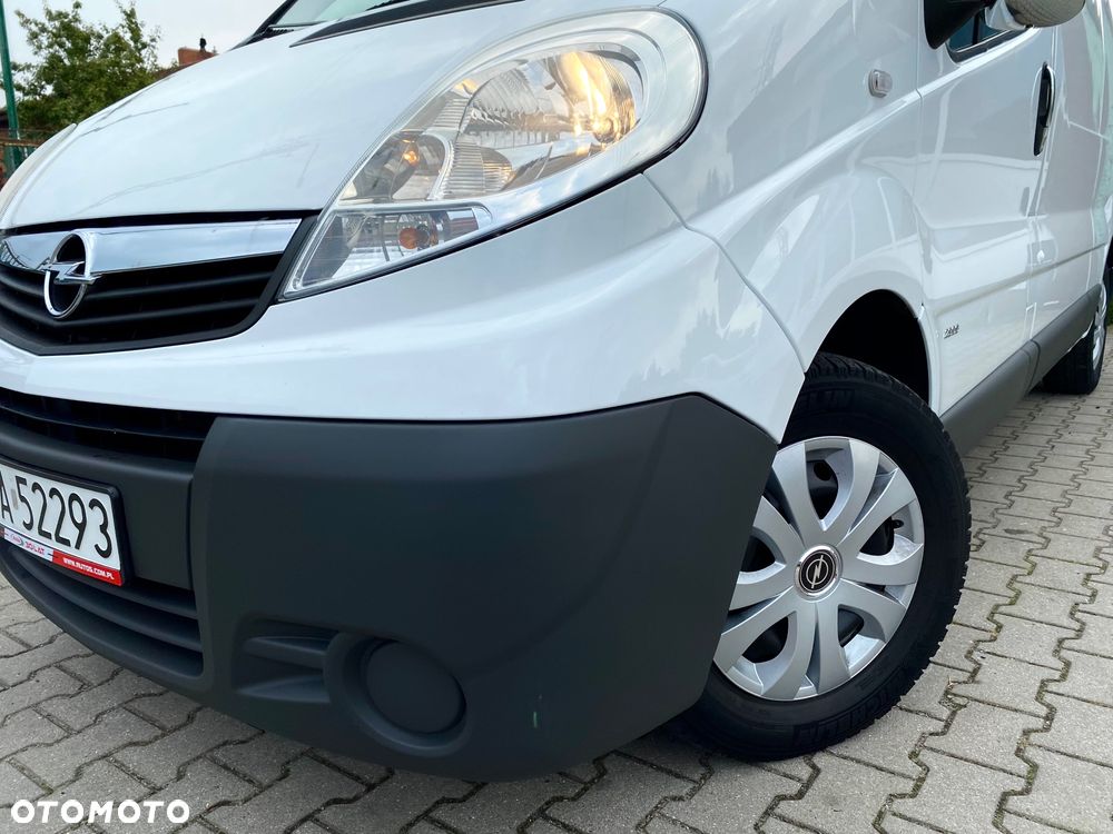 Opel Vivaro - 26