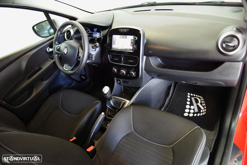 Renault Clio 0.9 TCe Limited - 22