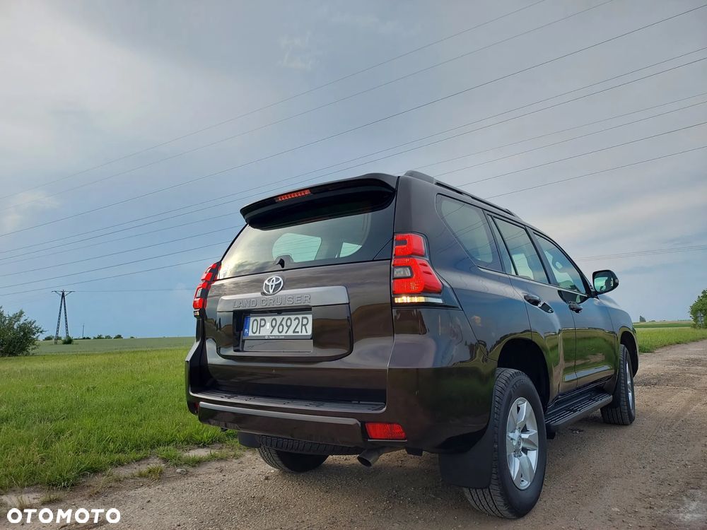 Toyota Land Cruiser LC 2.8 D-4D Prado - 5