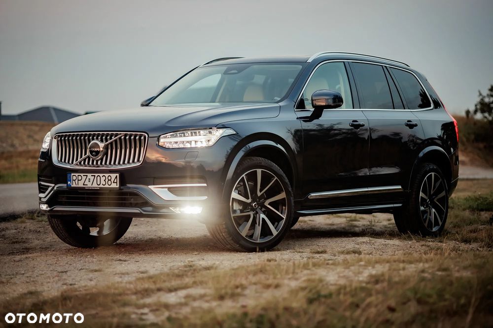 Volvo XC 90 - 2