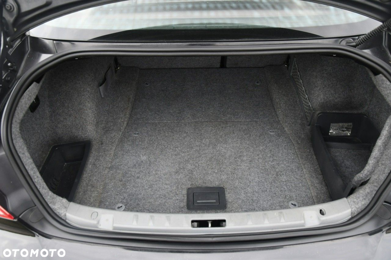 BMW Seria 3 - 18