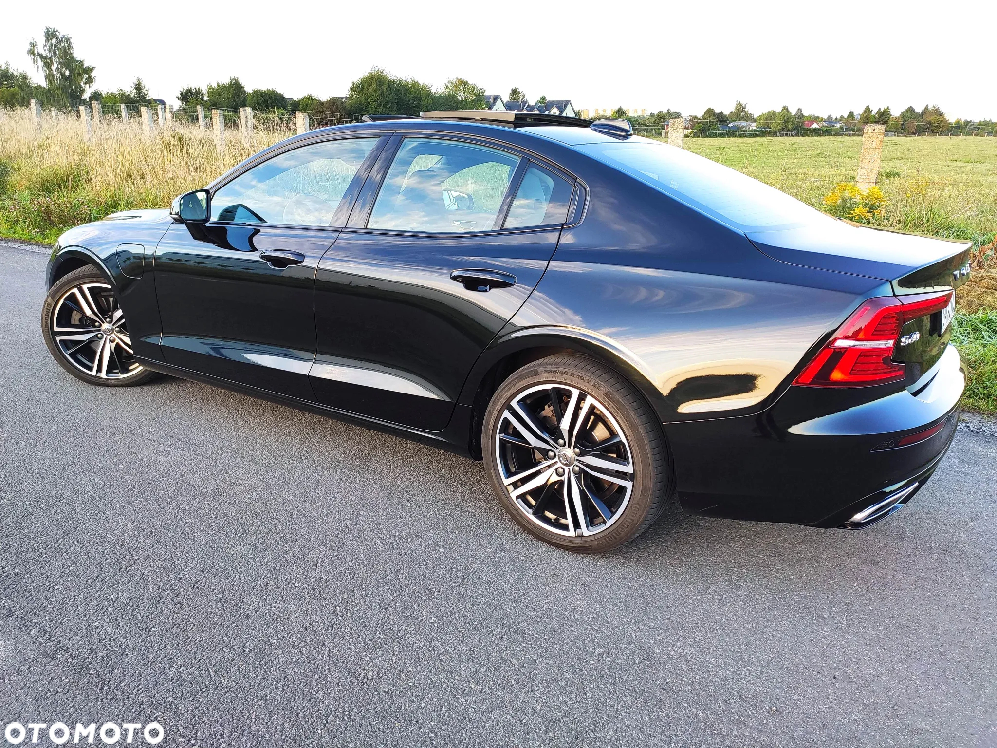 Volvo S60 T8 AWD Plug-In Hybrid Polestar Engineered - 12