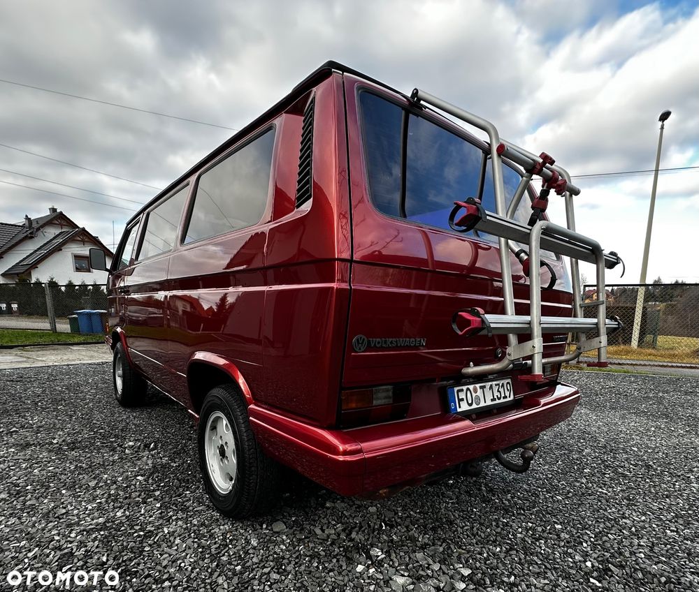 Volkswagen Multivan - 5