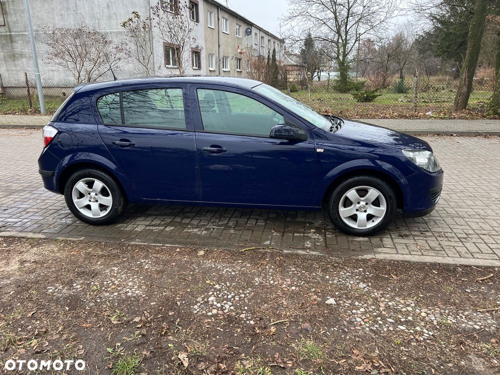 Opel Astra 1.6 Edition - 4
