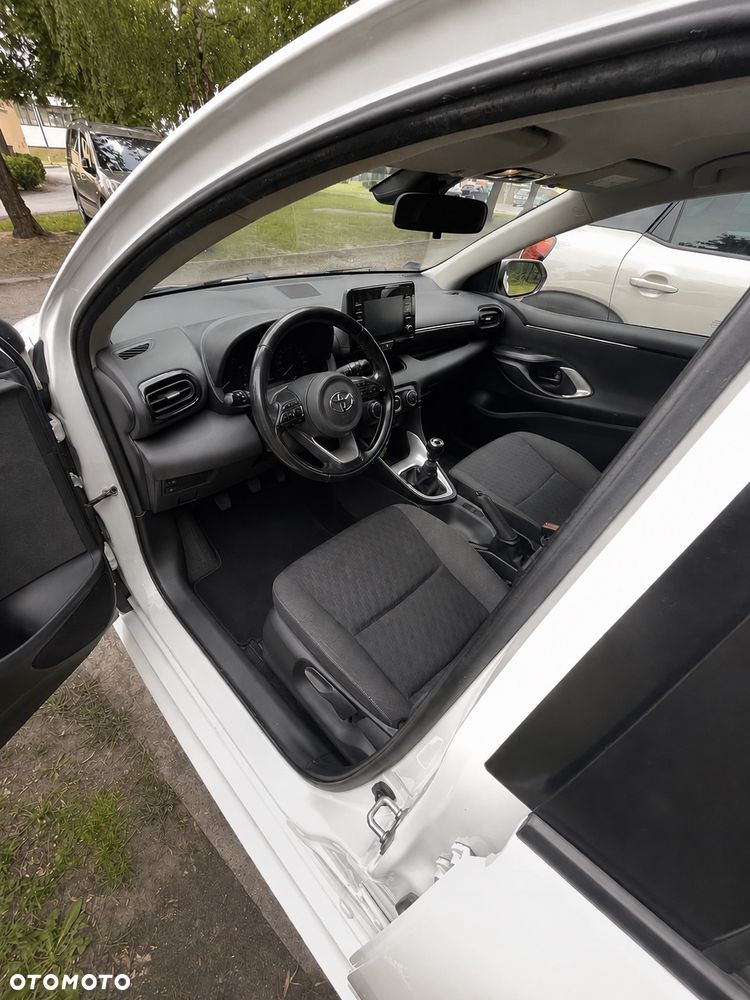 Toyota Yaris 1.5 Comfort - 13