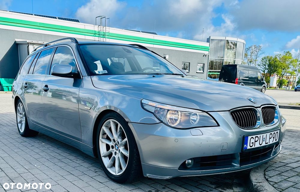 BMW Seria 5 525d - 4