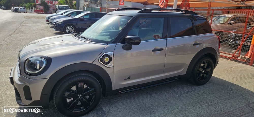 MINI Countryman Cooper SE ALL4 Auto - 7