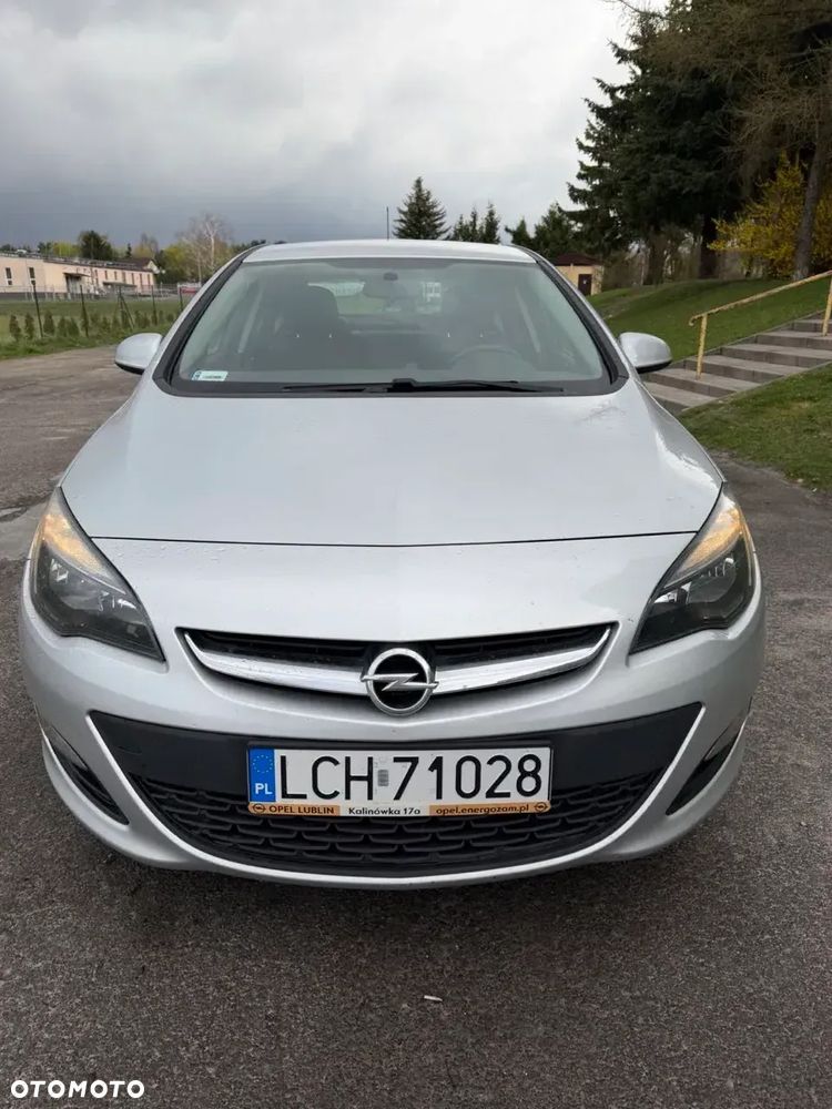 Opel Astra 1.4 T Essentia EU6 - 13