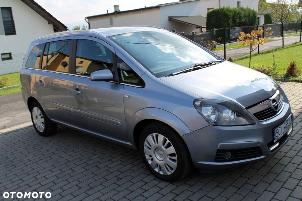 Opel Zafira 1.6 Elegance - 2
