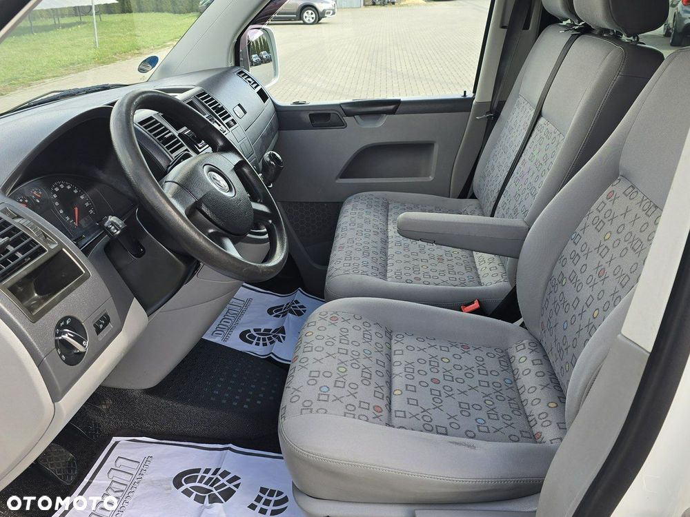 Volkswagen Transporter - 14