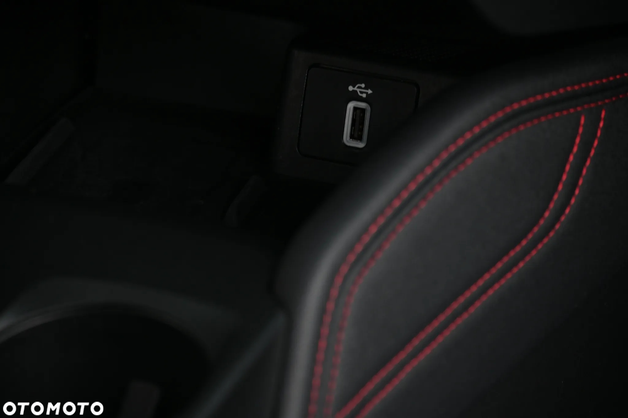 Ford Focus 1.5 EcoBoost ST-Line X - 25