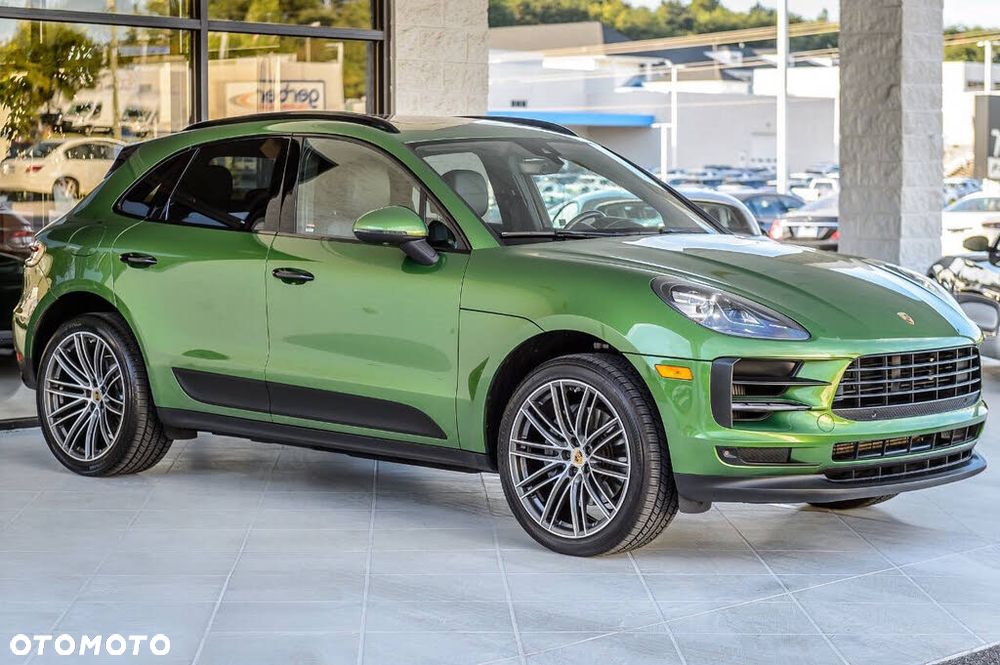 Porsche Macan - 2
