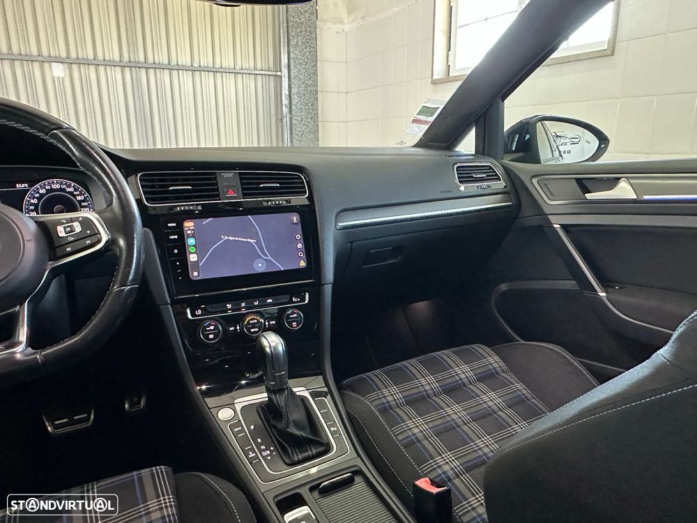 VW Golf 1.4 GTE Plug-in - 19