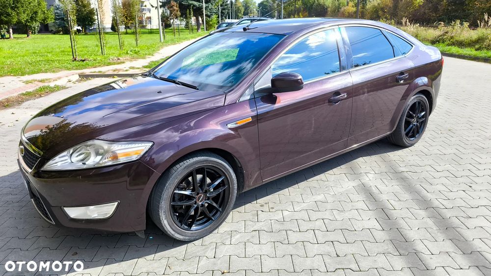 Ford Mondeo 2.0 Titanium - 1