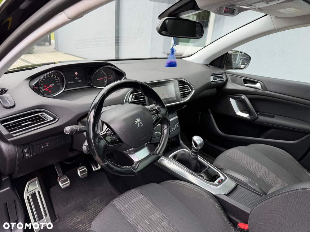 Peugeot 308 BlueHDi 120 Stop & Start Allure - 10