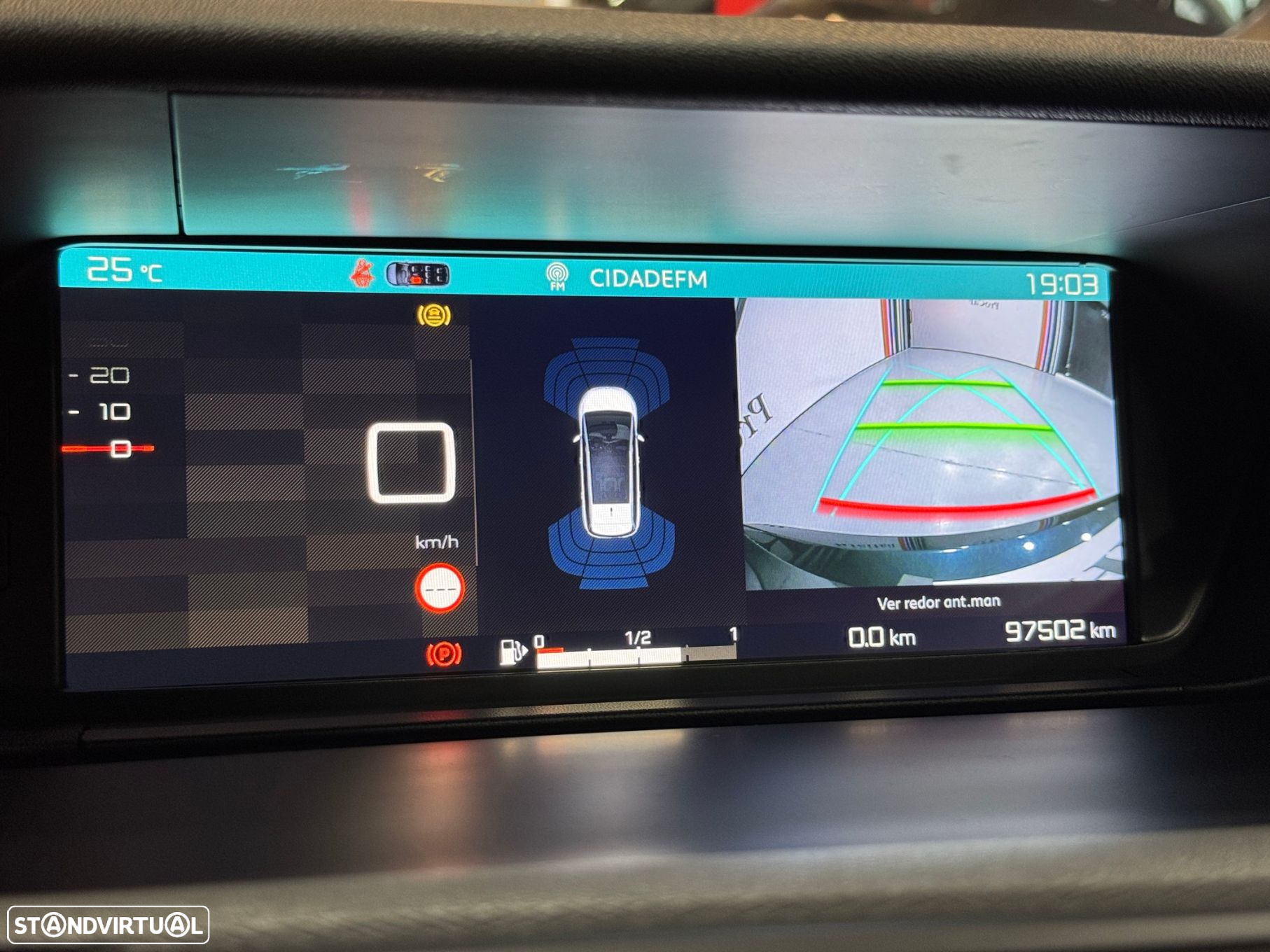Citroën C4 Spacetourer BlueHDi 130 Stop&Start SHINE - 26