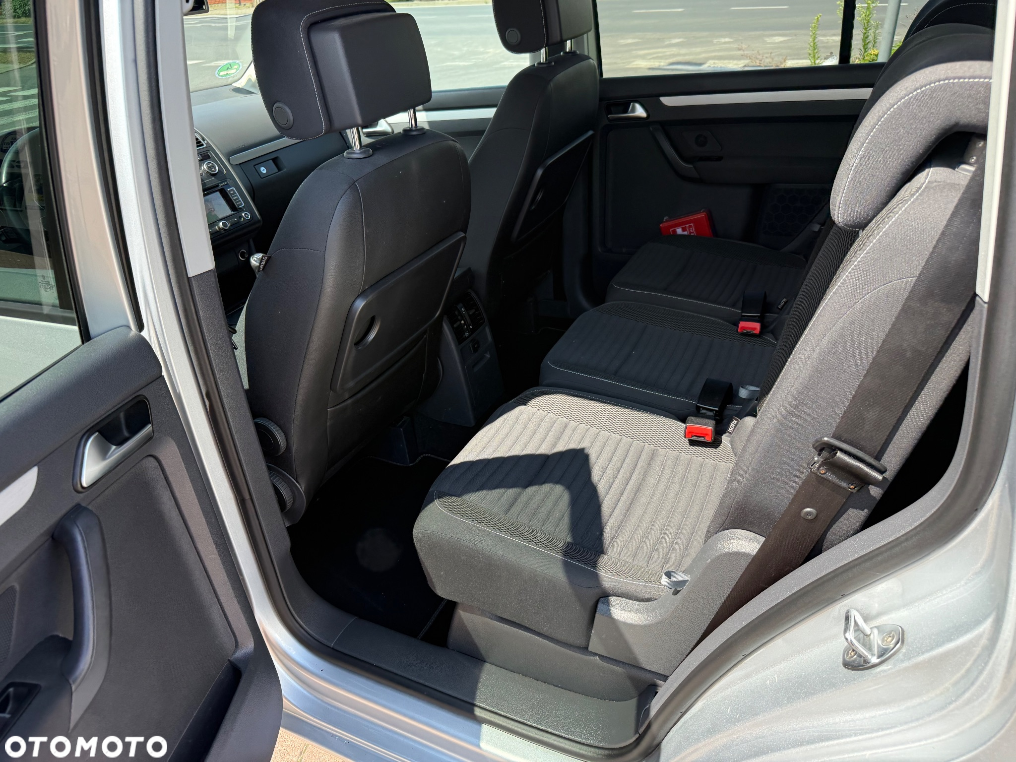 Volkswagen Touran 1.6 TDI DPF Cup - 11