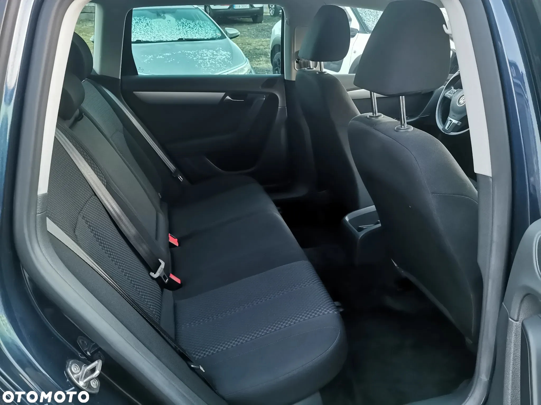 Volkswagen Passat - 23
