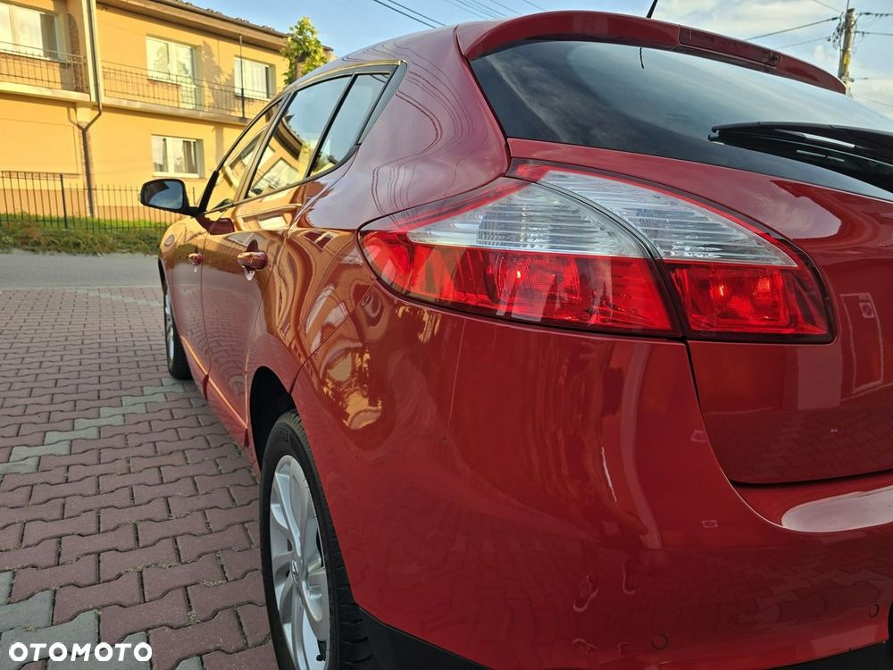 Renault Megane 1.6 16V 110 Paris - 17