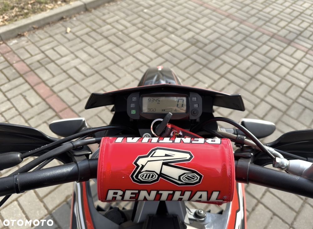 Aprilia SX - 6