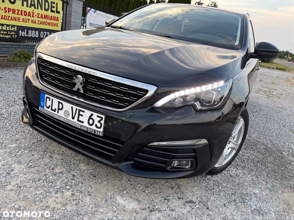 Peugeot 308 - 4