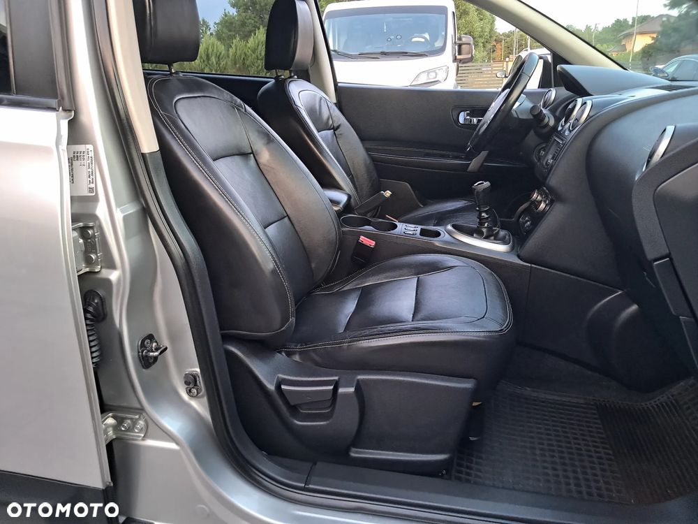 Nissan Qashqai+2 2.0 Tekna Premium - 15