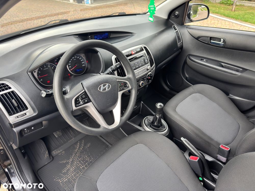 Hyundai i20 - 32