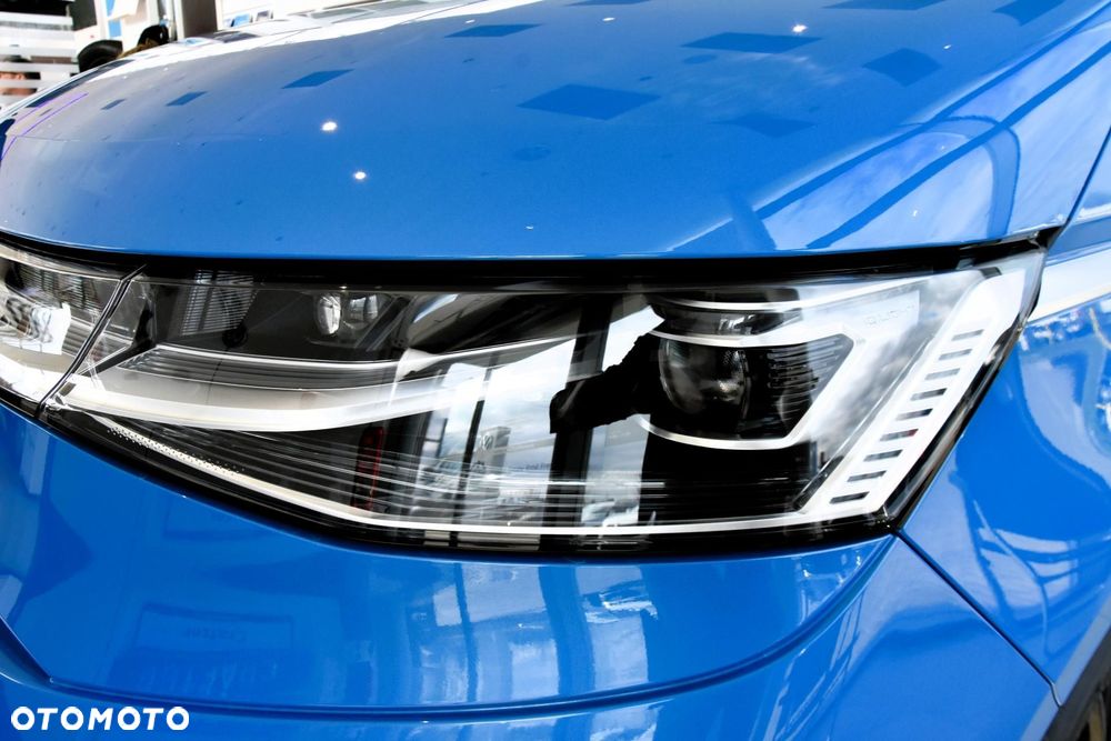 Volkswagen Multivan - 9