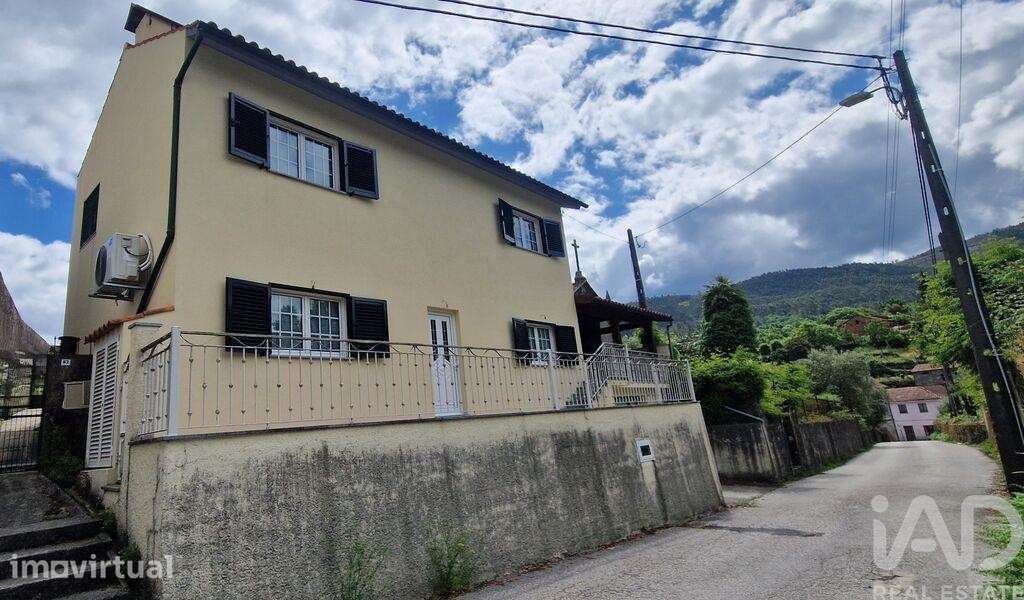 Casa / Villa T3 em Oliveira de Frades, Souto de Lafões e Sejães de 119 - Grande imagem: 2/29