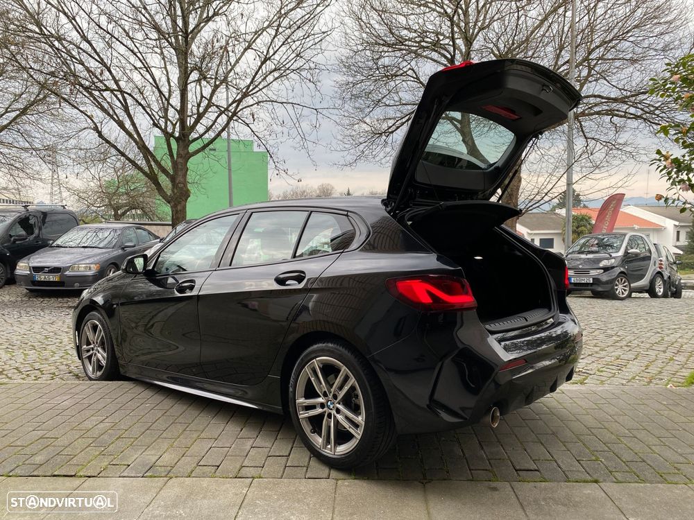 BMW 118 i Pack Desportivo M Auto - 22