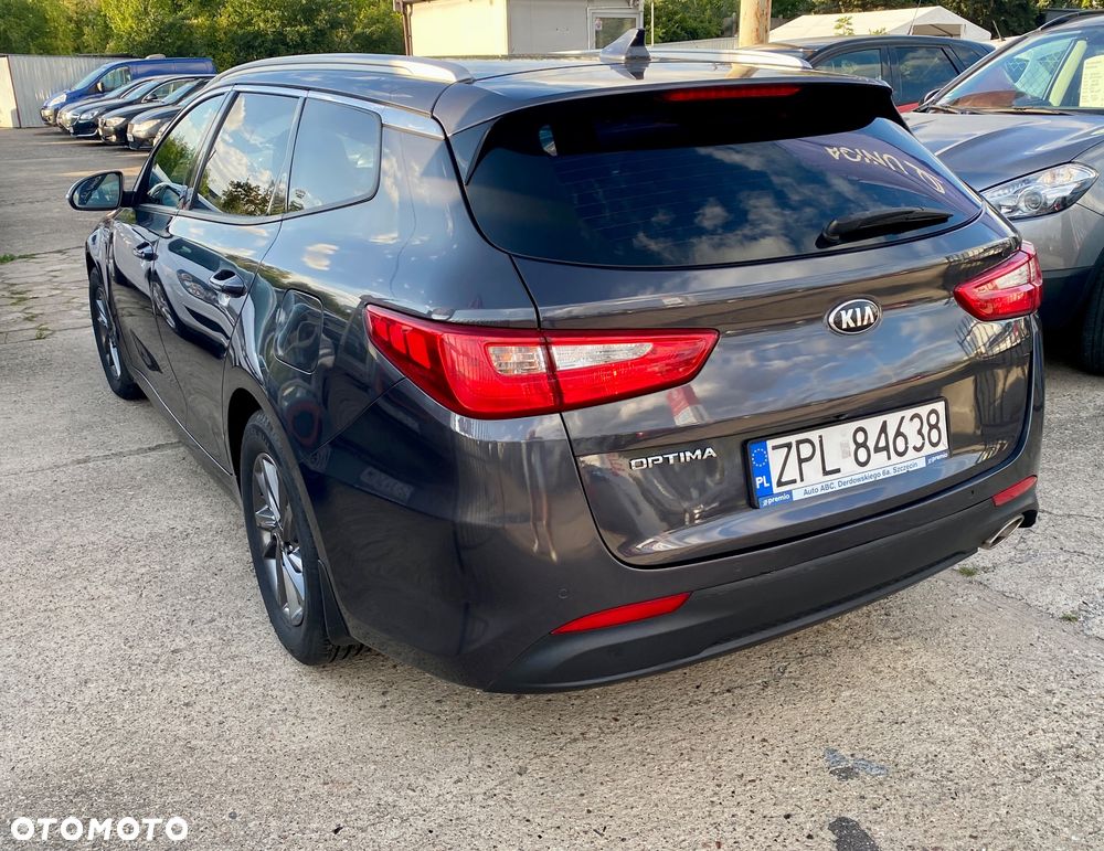 Kia Optima 1.6 T-GDI M DCT - 24