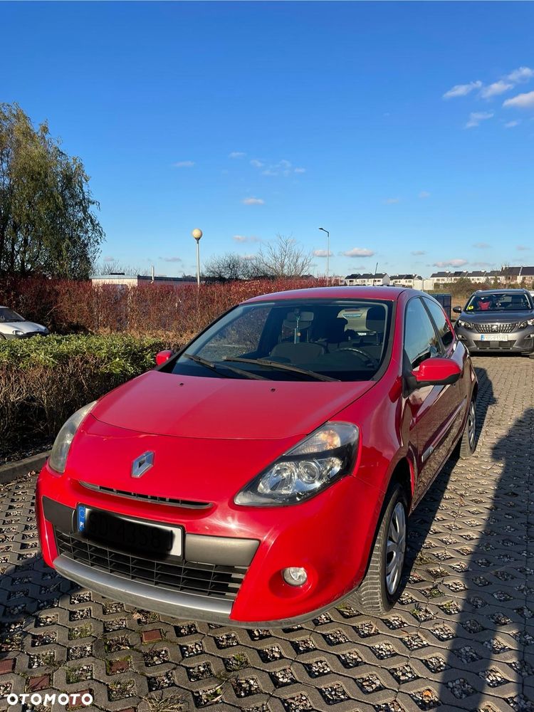 Renault Clio 1.2 16V Authentique - 6