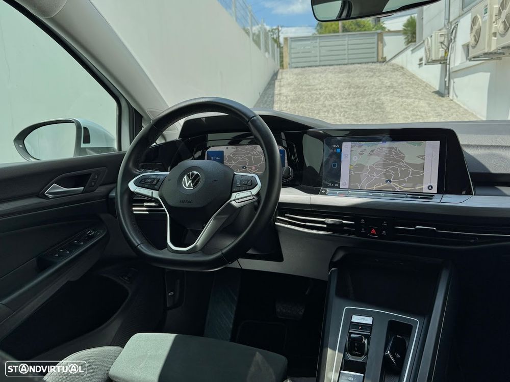 VW Golf 1.4 TSI e-Hybrid DSG - 12