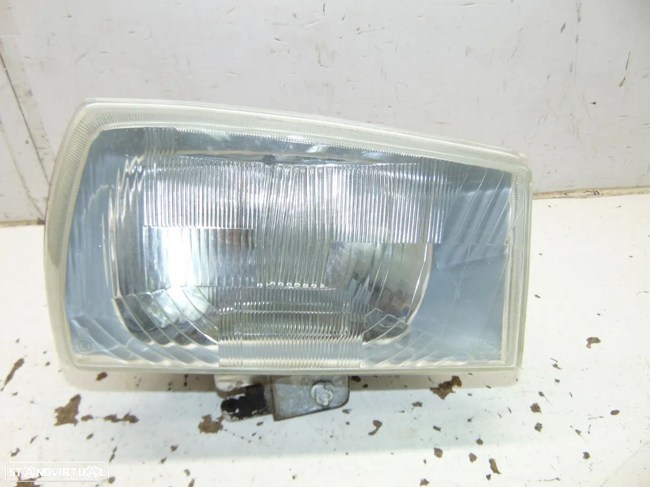 Peugeot 504 farol - 1