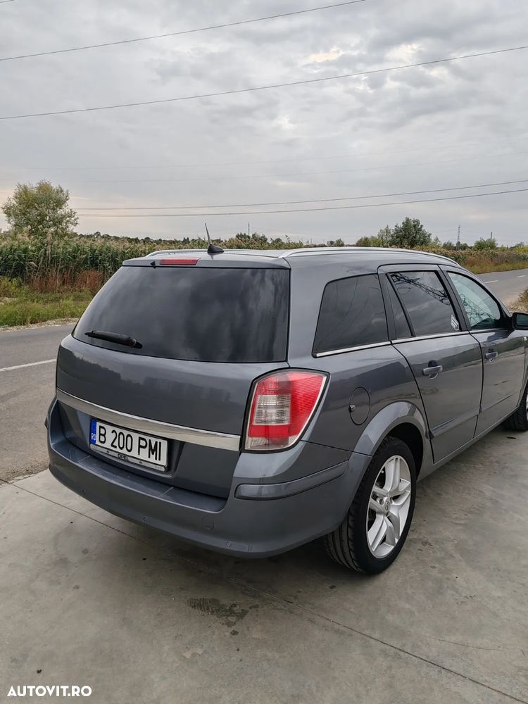 Opel Astra 1.9 CDTI Caravan DPF Sport - 3