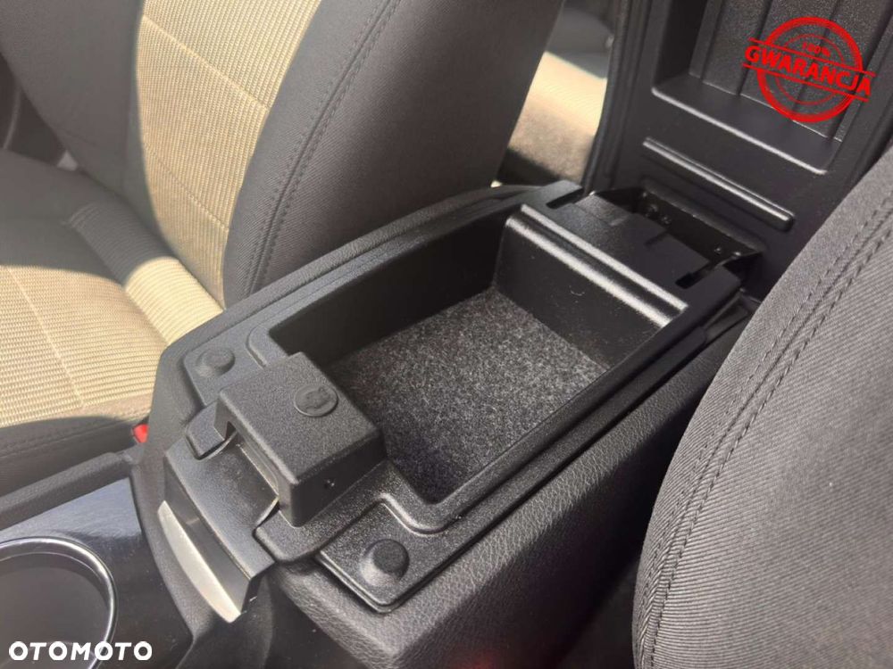 Ford Mondeo 2.0 Platinium X Plus (Titanium) - 38