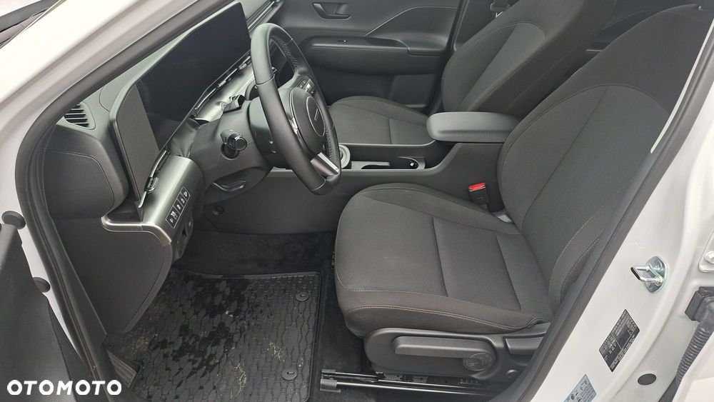 Hyundai Kona - 21