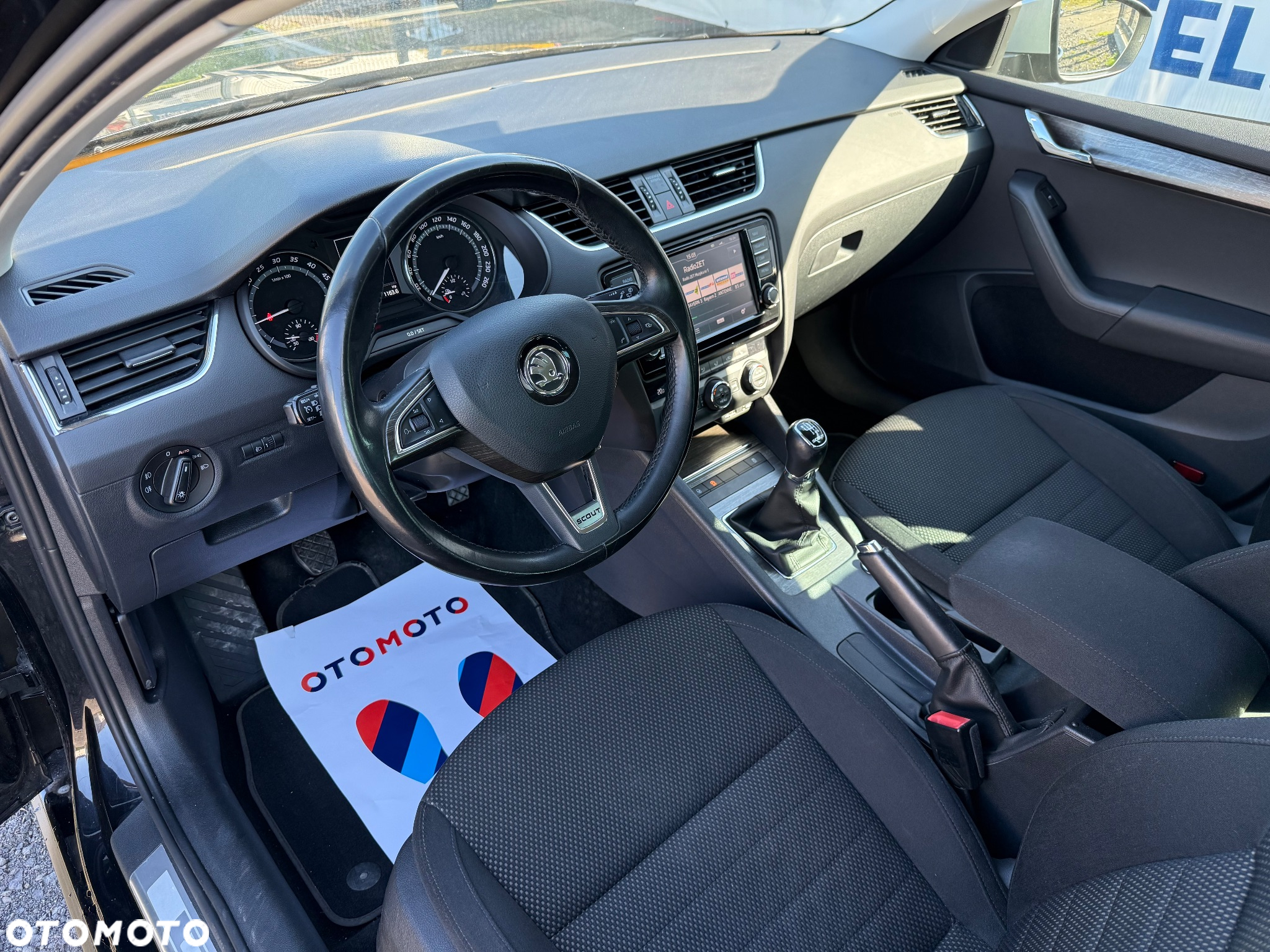 Skoda Octavia Combi 2.0 TDI 4x4 Scout - 13
