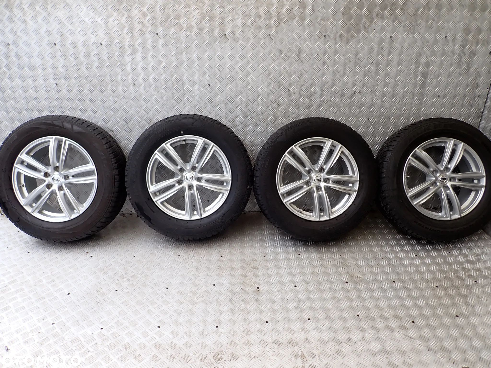 KOŁA FELGI ALUMINIOWE NISSAN 7JX17  ET 45  5X114,3  KBA 49465  Z OPONAMI ZIMA 225/65/17 2200 ZŁ - 1