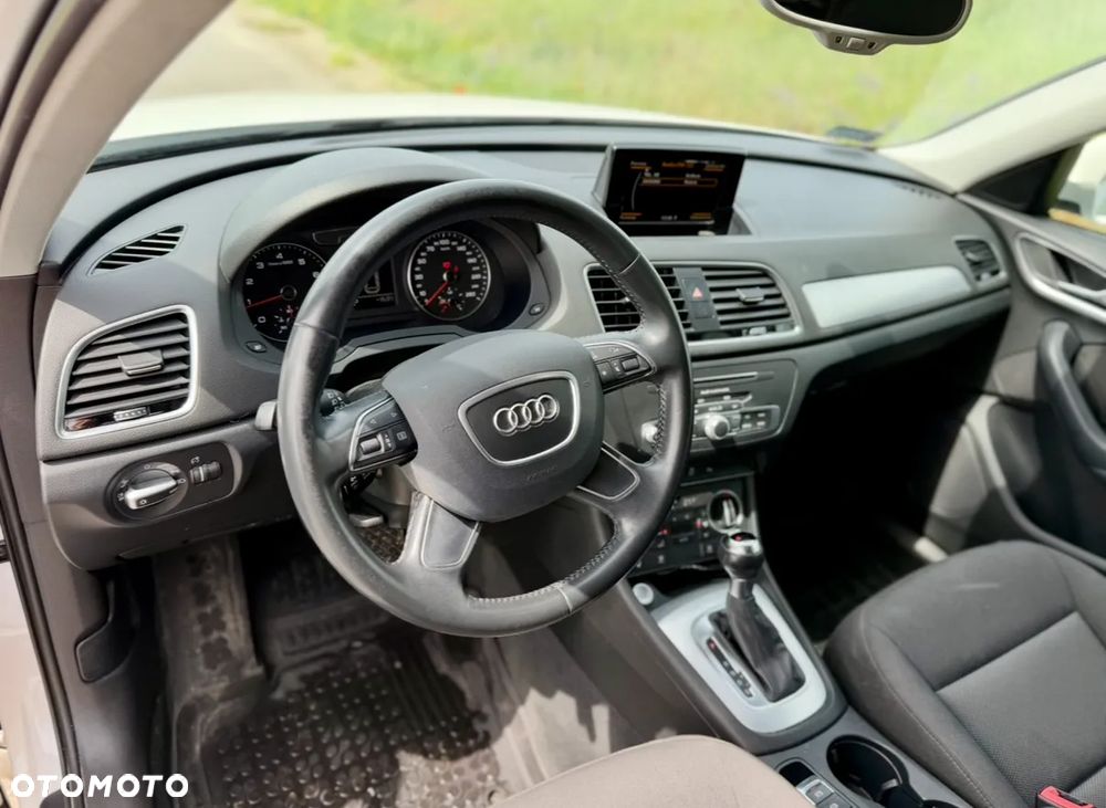 Audi Q3 1.4 TFSI Sport S tronic - 18