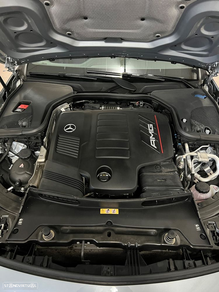 Mercedes-Benz AMG GT 43 4Matic+ Coupe Speedshift TCT 9G - 16