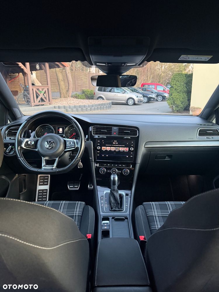 Volkswagen Golf GTD (BlueMotion Technology) DSG - 37